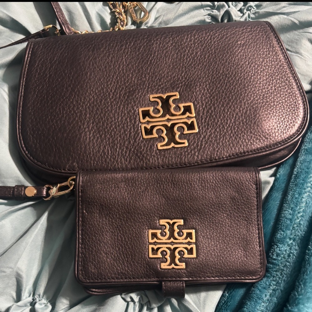 Tory Burch wallet & purse